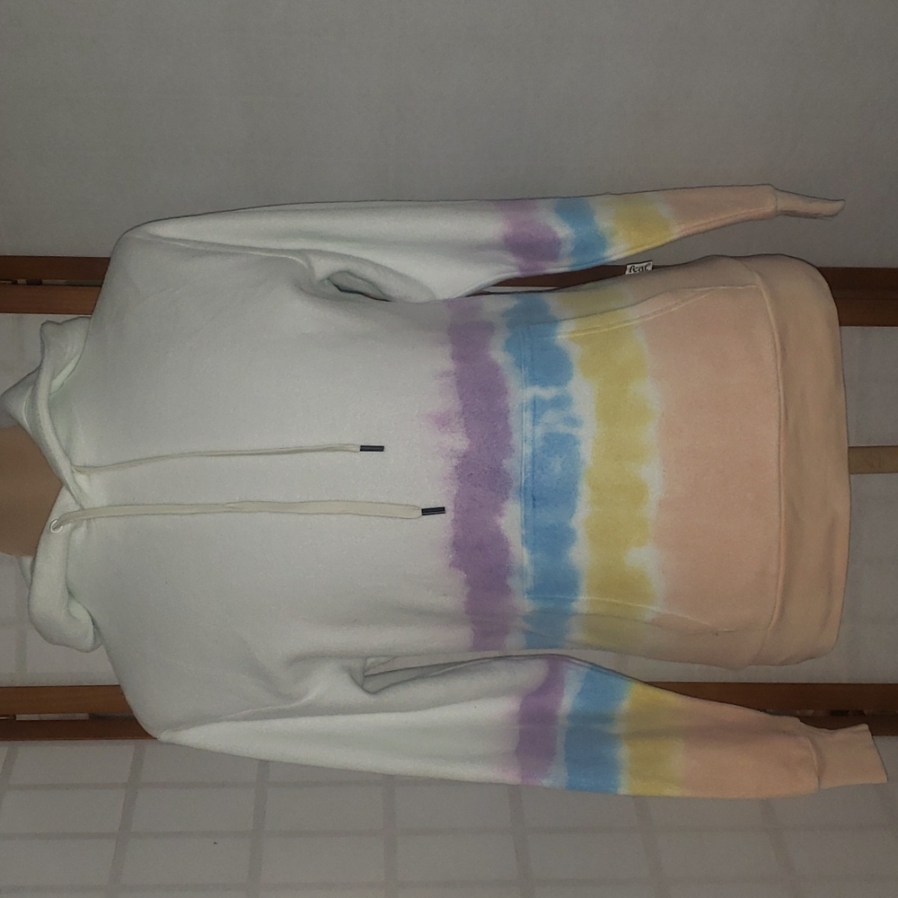 NWOT Feat sweater
